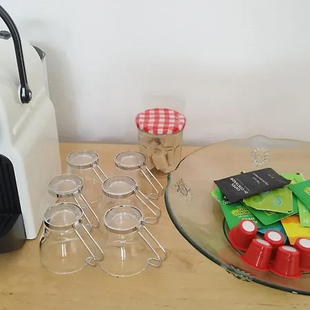 Charmante Maison T2 Plein Pied Avec Exterieur - Calme - Parking Facile Et Gratuit, Aux Arenes Béziers