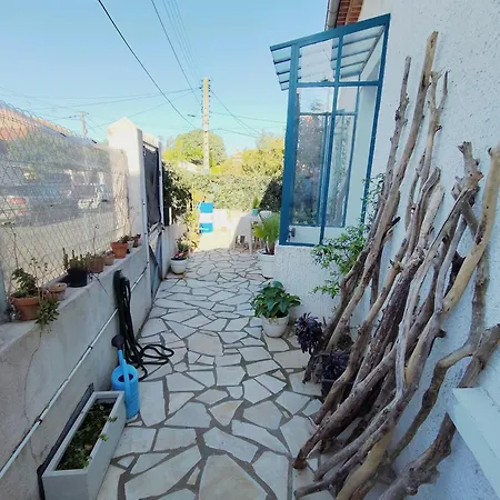 Charmante Maison T2 Plein Pied Avec Exterieur - Calme - Parking Facile Et Gratuit, Aux Arenes Villa Béziers